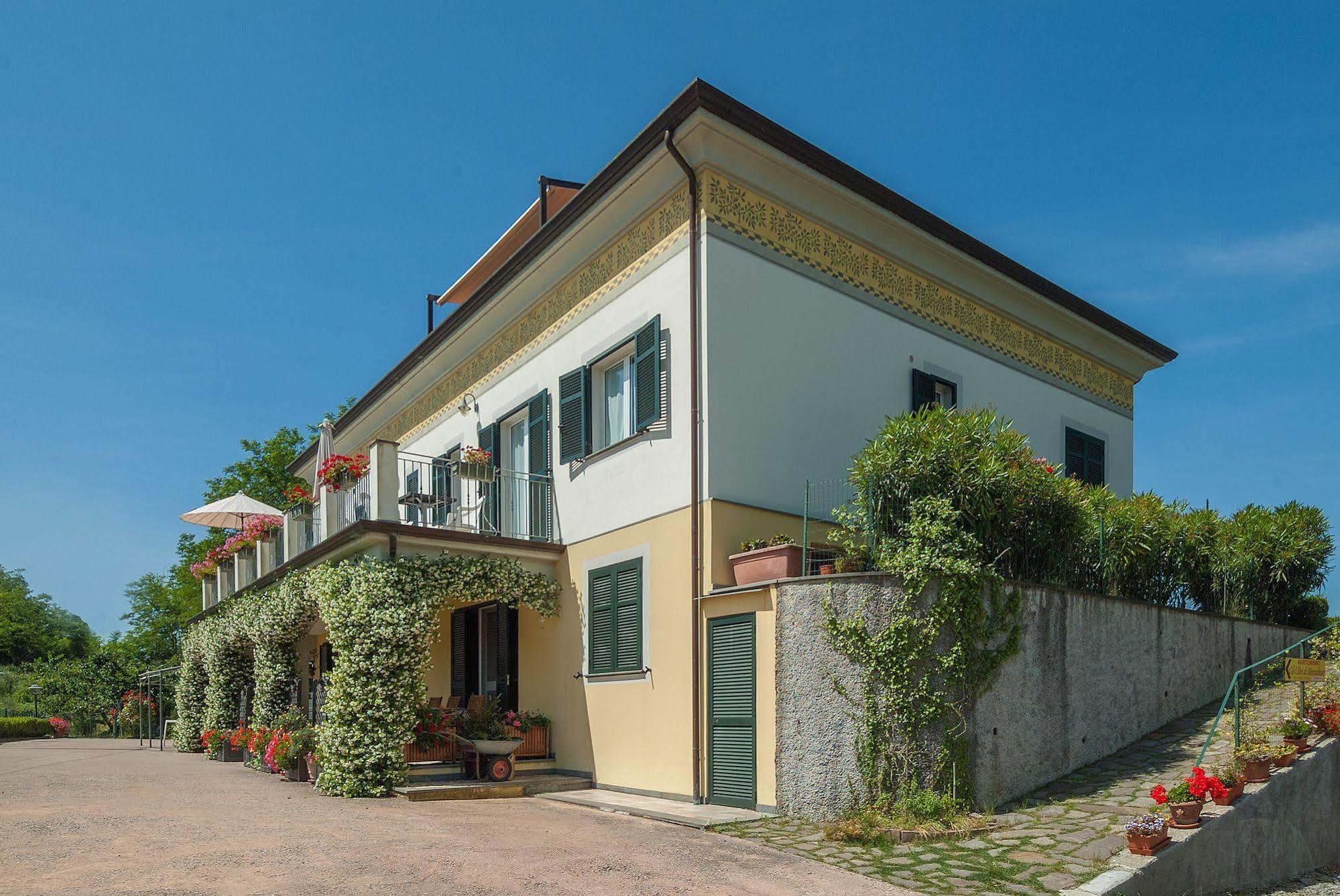 Villa Gli Ulivi Di Montalbano à La Spezia Extérieur photo